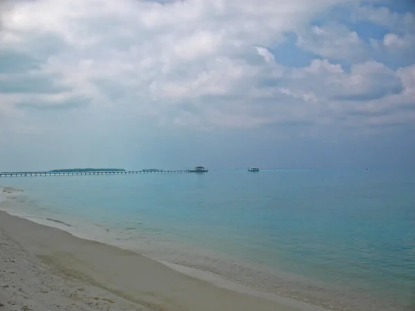 Морское побережье Мальдив — стоковое фото