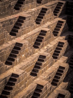 birden fazla merdiven chand baori stepwell, abhaneri, Hindistan