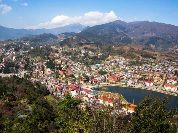 Celkový pohled na město sapa, lao cai okres, vietnam — Stock fotografie