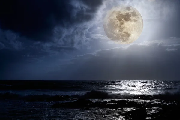 East Coast full moon — Stock Photo, Image