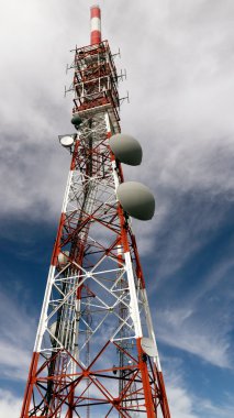 Communications towers clipart
