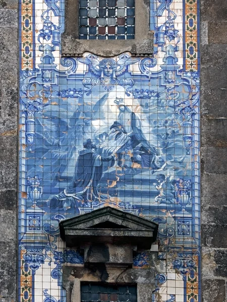 Azulejos religiosos tradicionais portugueses — Fotografia de Stock