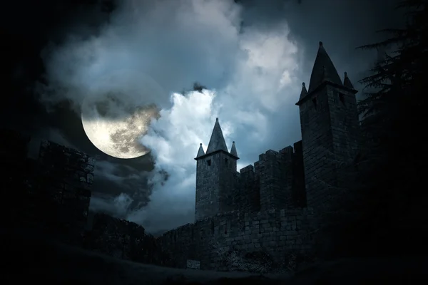 Mysterious medieval castle — Stock Photo, Image