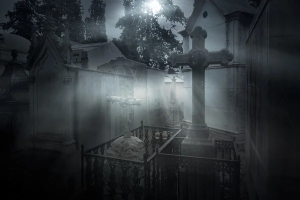 Cimitero della luna piena — Foto Stock