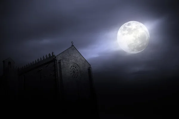 Medieval full moon — Stock Photo, Image