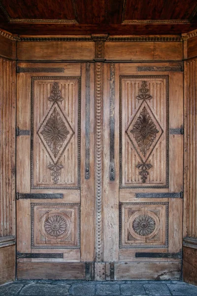 Old Wooden Church Door — Stock Photo, Image
