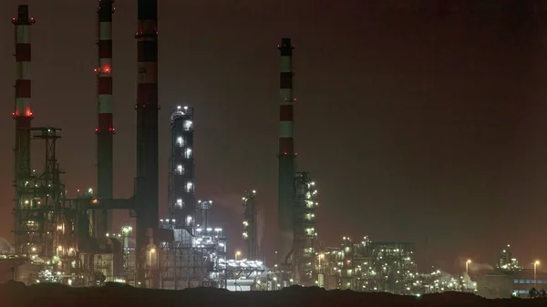 Deel Van Een Grote Olieraffinaderij Nacht — Stockfoto