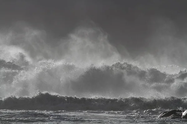 Stürmisch Krachende Meereswelle Nordportugiesische Küste — Stockfoto