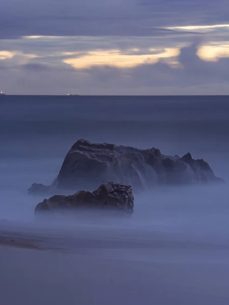 Długi Krajobraz Morski Zmierzchu Północne Wybrzeże Portugalii Zimą — Zdjęcie stockowe