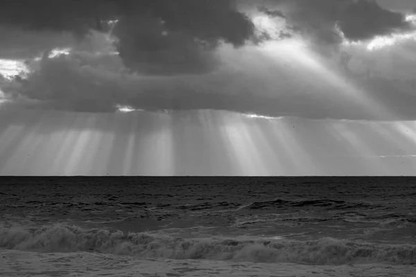 Stormy Sky Light Rays Used Infrared Filter Northern Portuguese Coast — Photo