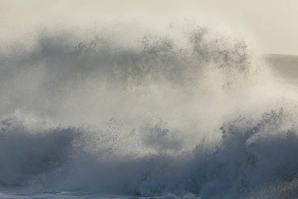 Stormy Sea Wave Splash Closeup Northern Portuguese Coast — Stockfoto