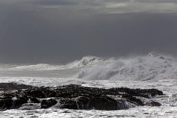 Драматическое Бурное Море Северное Португальское Побережье — стоковое фото
