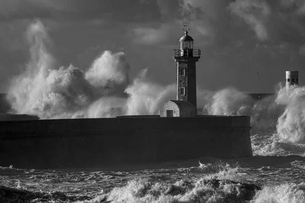 Big Stormy Wave Splash Douro River Mouth Porto Portugal Used —  Fotos de Stock