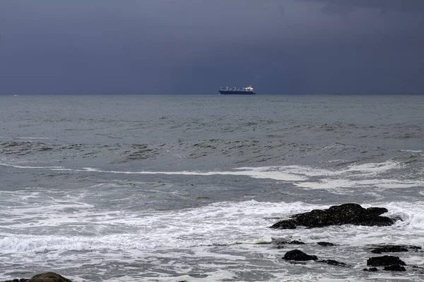 Northern Portuguese Coast Rain Seeing Commercial Ship Horizon — 图库照片