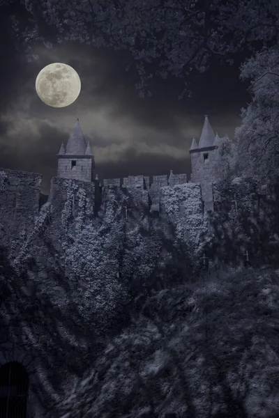 Old Medieval Castle Cloudy Full Moon Night — 스톡 사진