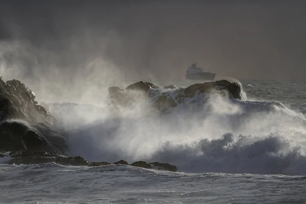 Wave Splash Sunset Dusk Northern Portuguese Coast — Fotografia de Stock