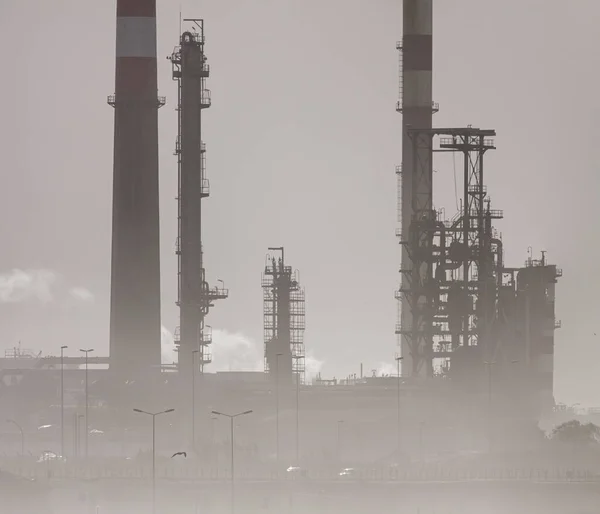 Part Big Oil Refinery Middle Smog Morning Mist Photo 2010 — Stock Photo, Image