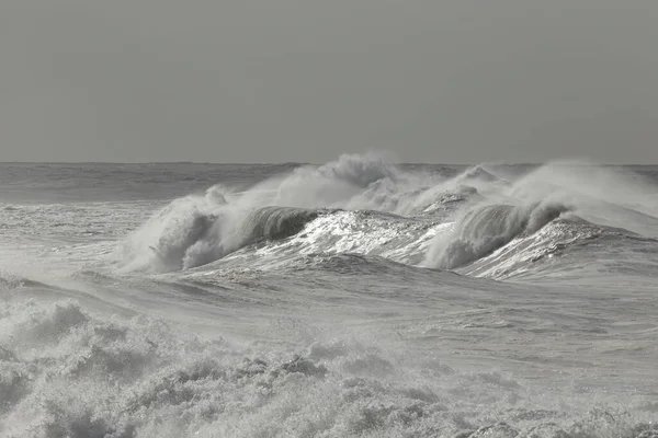 Stormy Breaking Wave Wind Spray Northern Portuguese Coast — Zdjęcie stockowe