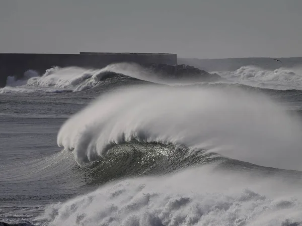 Stormy Breaking Big Waves Wind Spray North Wall Leixoes Harbor — Stock Photo, Image