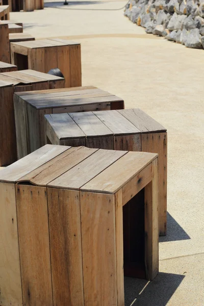 Silla de madera en la calle . — Foto de Stock