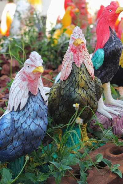 Sculptures chicken. — Stock Photo, Image