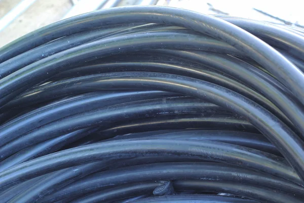 Los cables negros . — Foto de Stock