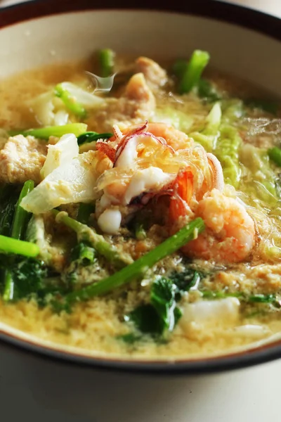 Soupe aux vermicelles de fruits de mer - Sukiyaki — Photo