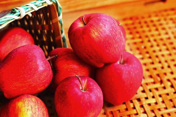 Fruta maçã vermelha . — Fotografia de Stock