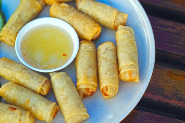 Food fried spring rolls with dipping sauce. — Stock Photo, Image