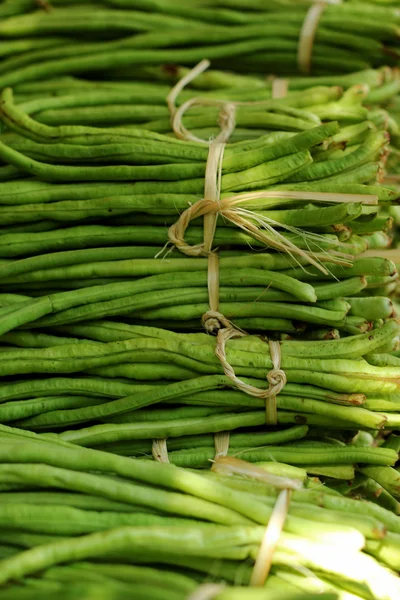 Feijão longo no mercado — Fotografia de Stock