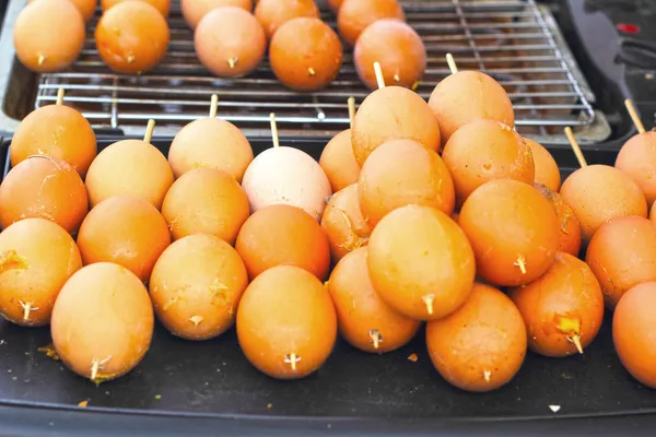 난로에 구운된 닭고기 달걀. — 스톡 사진