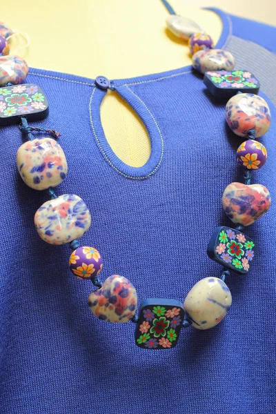 Colorido de collar y perlas — Foto de Stock