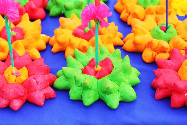 Kratong feito de pão variedade de cores . — Fotografia de Stock