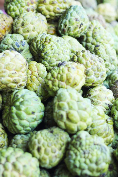 Pomme à sucre sur le marché — Photo