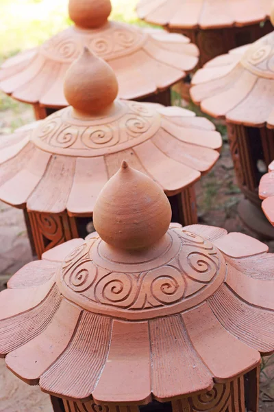 Terracotta splendidamente decorata per gioielli — Foto Stock