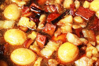 yumurta, Komposto domuz ile tofu