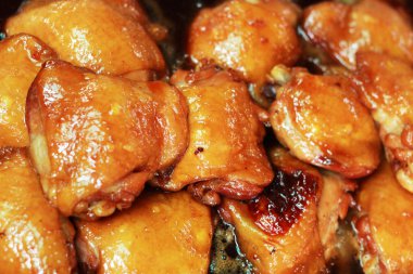 Garnitür olarak tavuk güveç