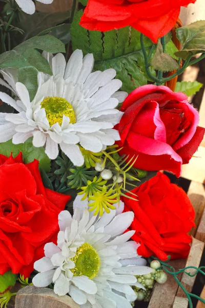 Vackra krysantemum konstgjorda blommor — Stockfoto