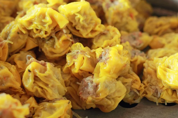 Albóndigas de cerdo al vapor chinas - Siu Mai — Foto de Stock