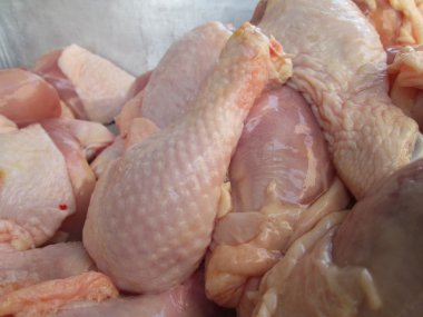 taze tavuk eti pazarlarda