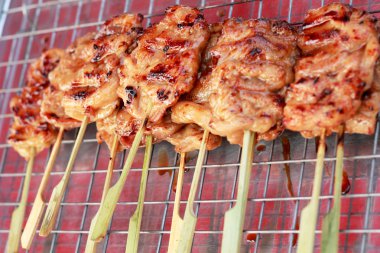 Bar-BQ veya barbekü ızgara et