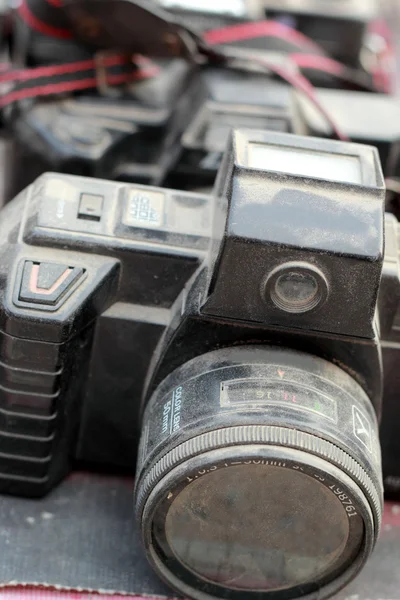 Old camera black vintage style. — Stock Photo, Image