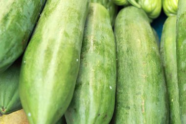 Papaya meyvesi pazarda