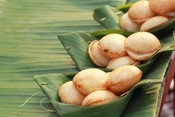 Coconut milk mix sugar and flour. - Kind of Thai sweetmeat — Stock Photo, Image
