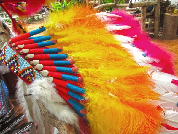 yerli Kızılderili şefi headdress