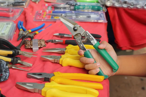 Tangen handvat van werk hulpmiddel voor verkoop — Stockfoto