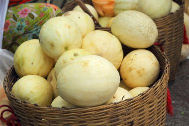 melón amarillo - asia la fruta en el mercado