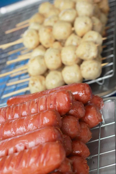 Polpette alla griglia sul mercato — Foto Stock