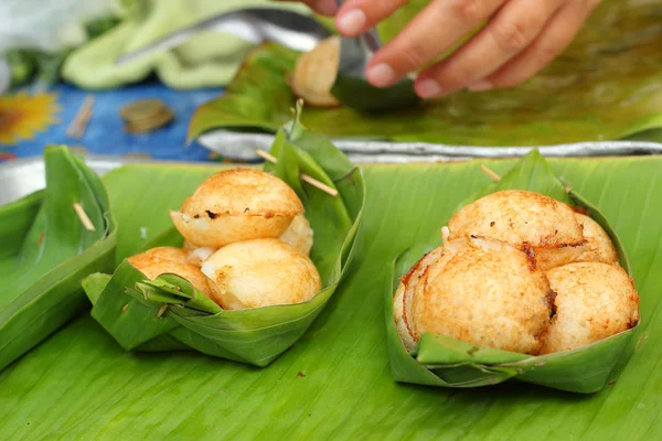 Mélange de lait de coco sucre et farine. - Type de viande sucrée thaïlandaise — Photo