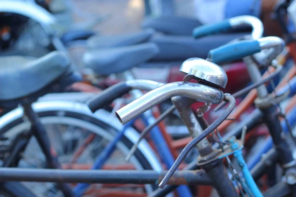 빈티지 오래 된 자전거의 클로즈업. — 스톡 사진